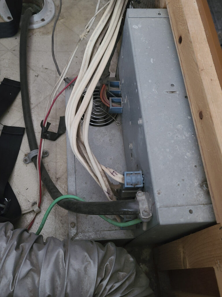 Troubleshooting RV Battery Charging Problems - 2 Nerds In A Truck
