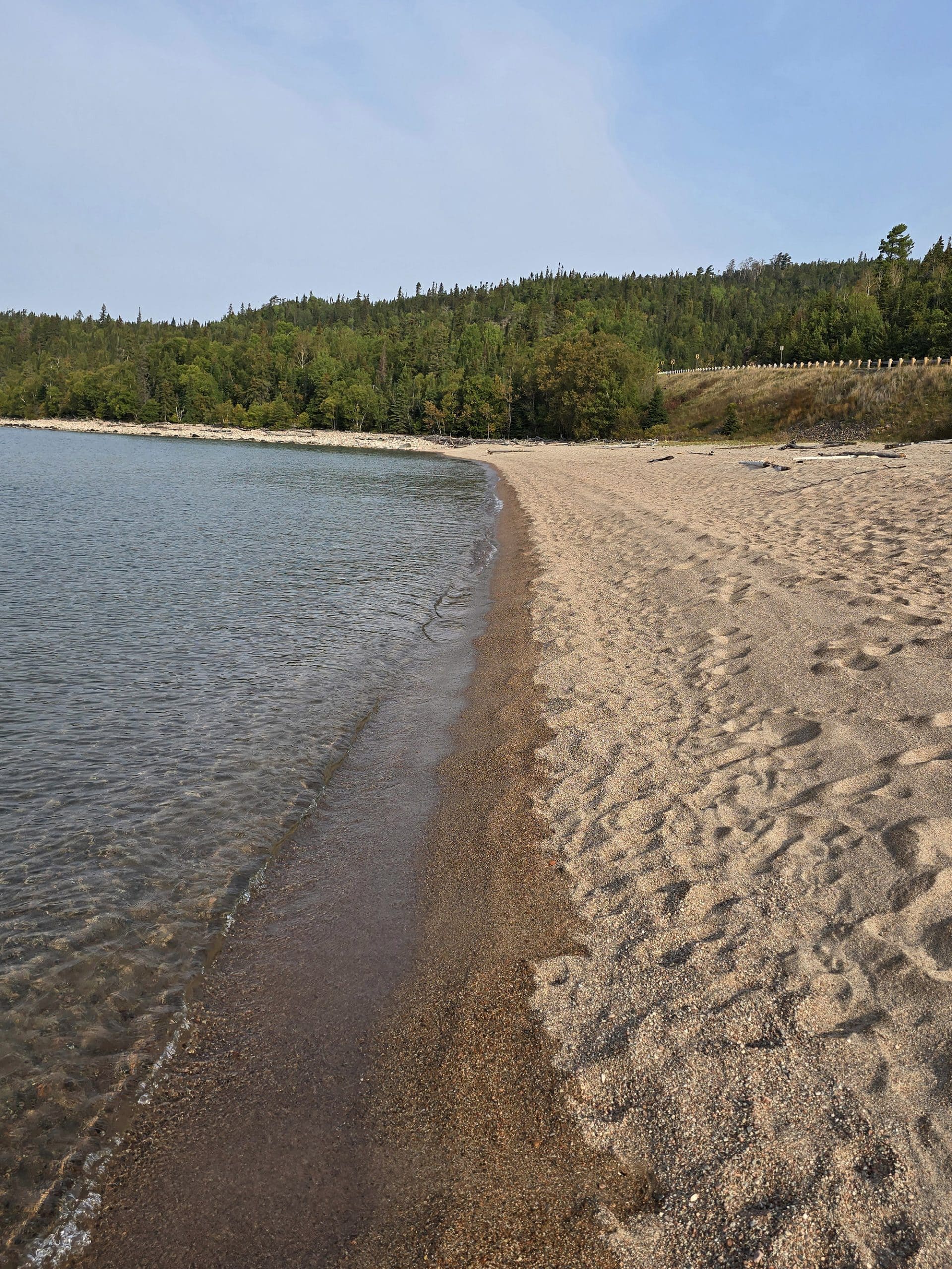 The beach at Old Woman Bay in Lake Superior Provincial Park.