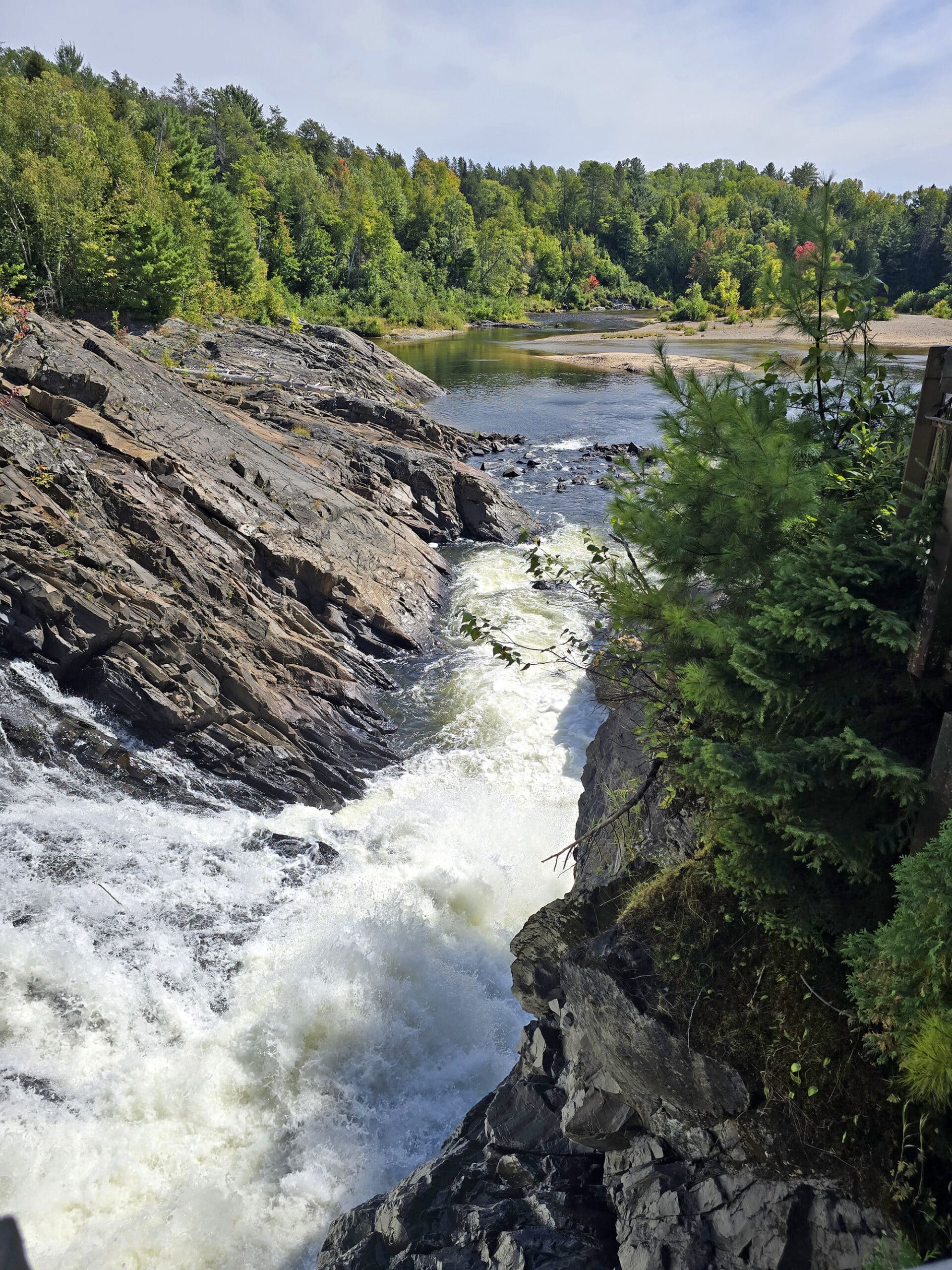 Falls and rapids on the aux sables river at chutes provincial park.