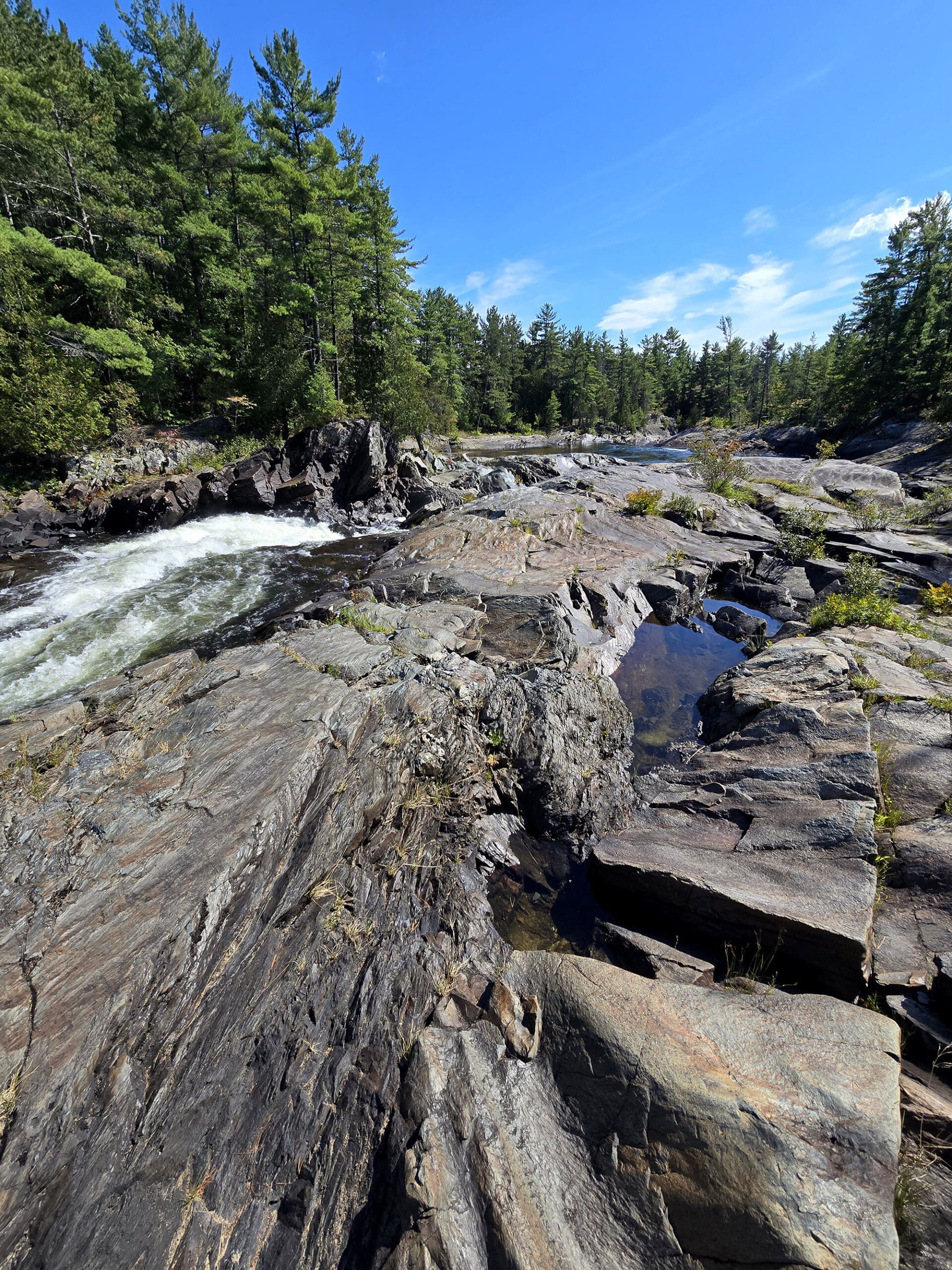 Falls and rapids on the aux sables river at chutes provincial park.