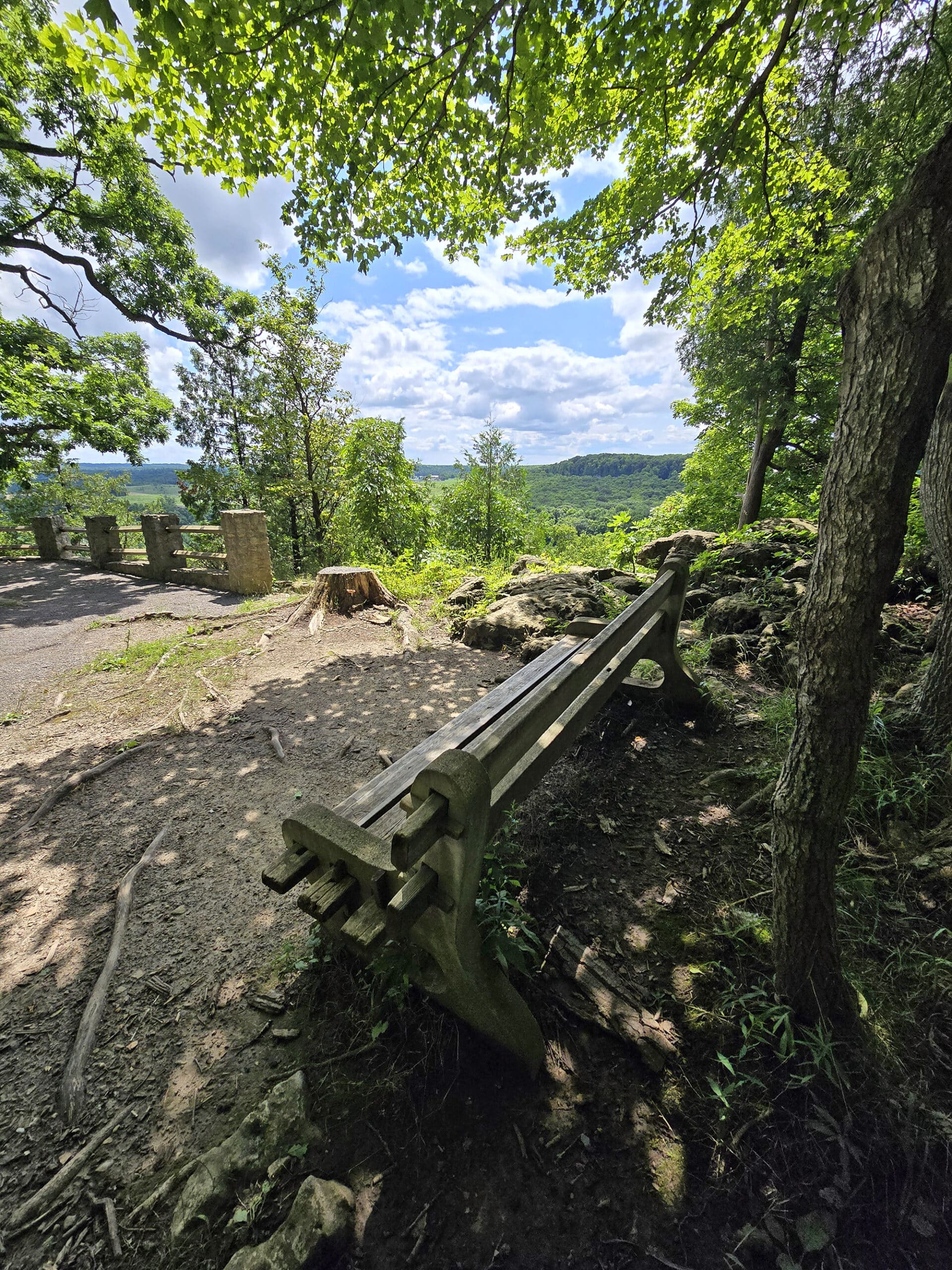 An outlook at Rattlesnake Point Conservation Area.