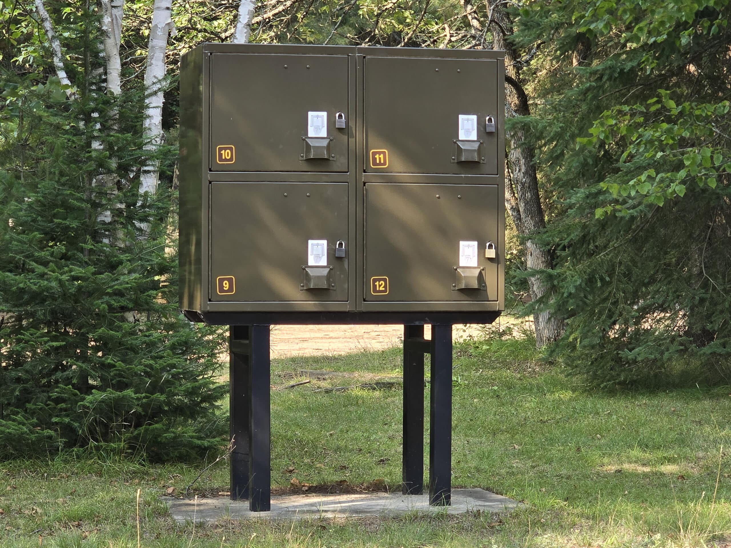 A food locker on the side of the road at mew lake campground.