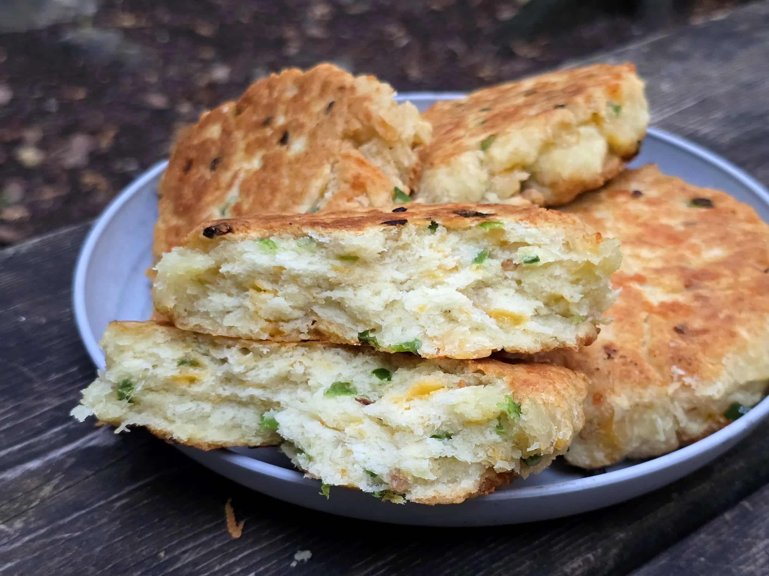 A plate of jalapeno cheddar bannock.