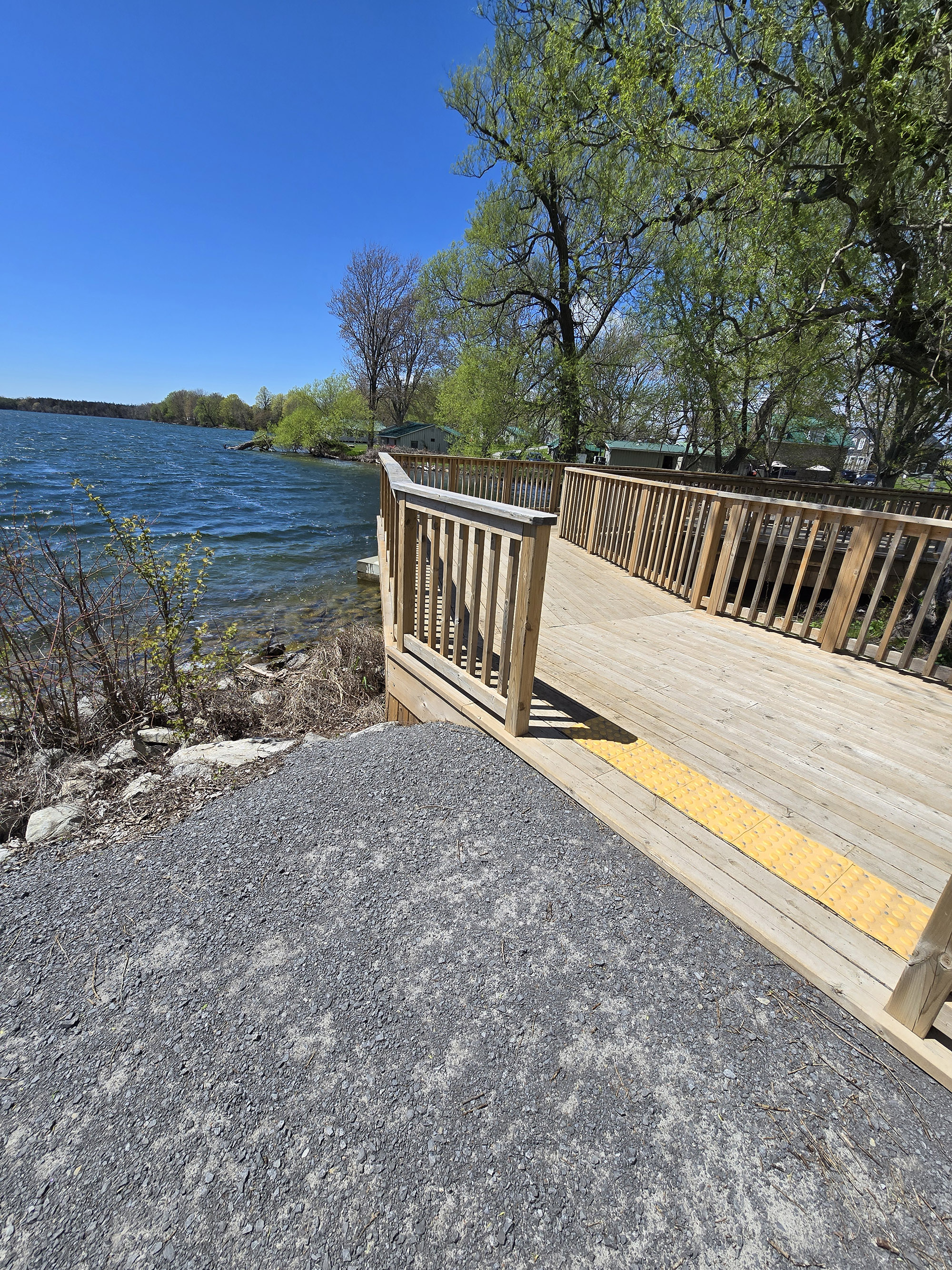 A wooden viewing platform deck on the side of Lake on the Mountain Provincial Park.