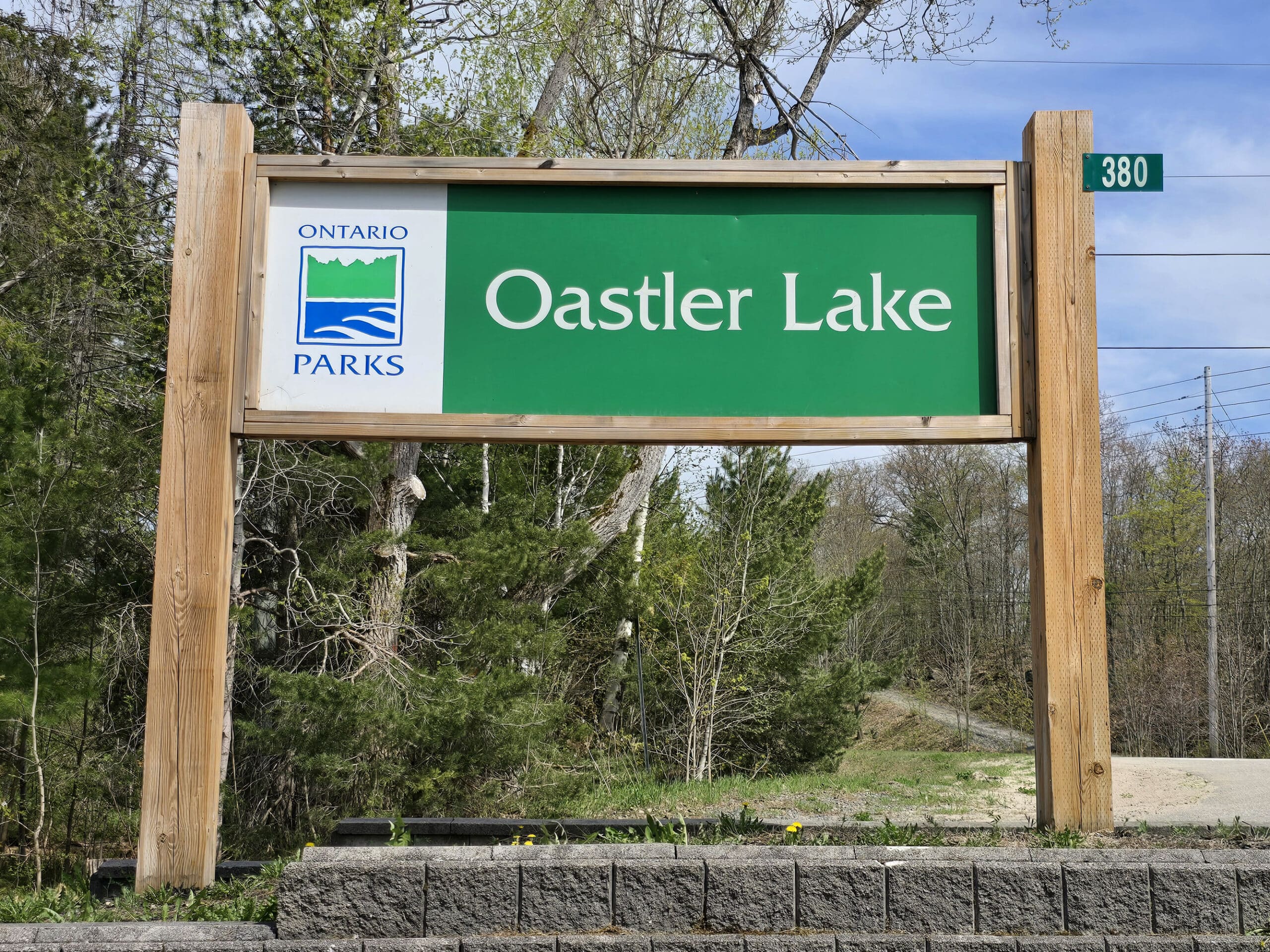 The Oastler Lake Provincial Park sign.