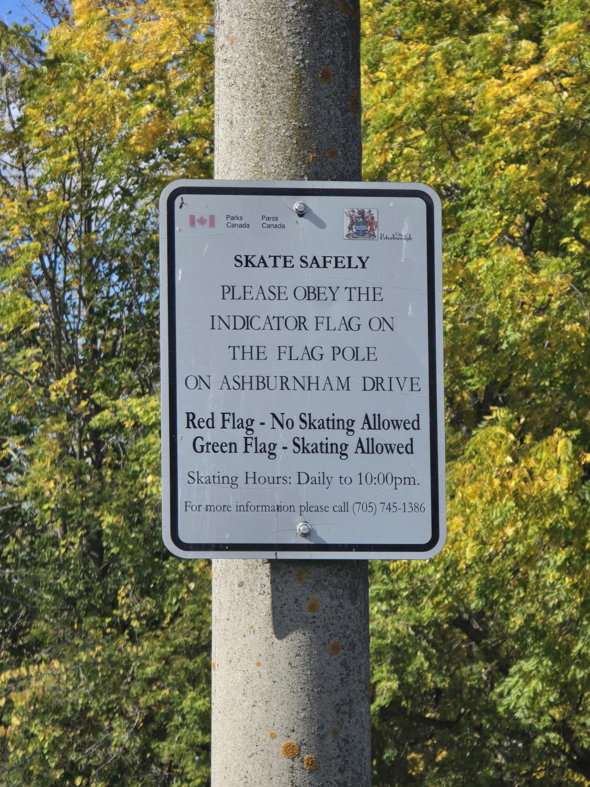 A sign giving information about skating on the canal.