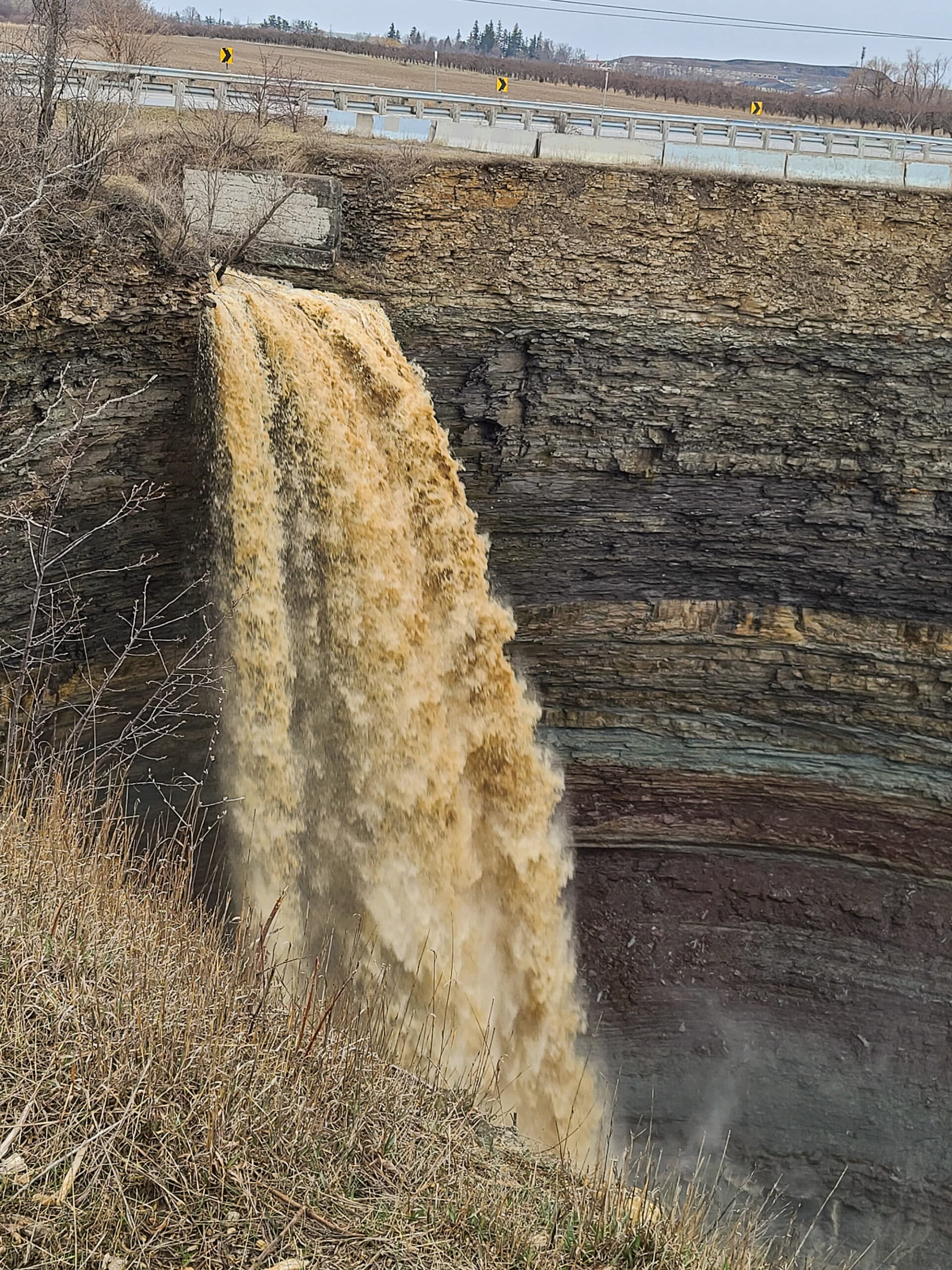The Devil’s punchbowl waterfall.