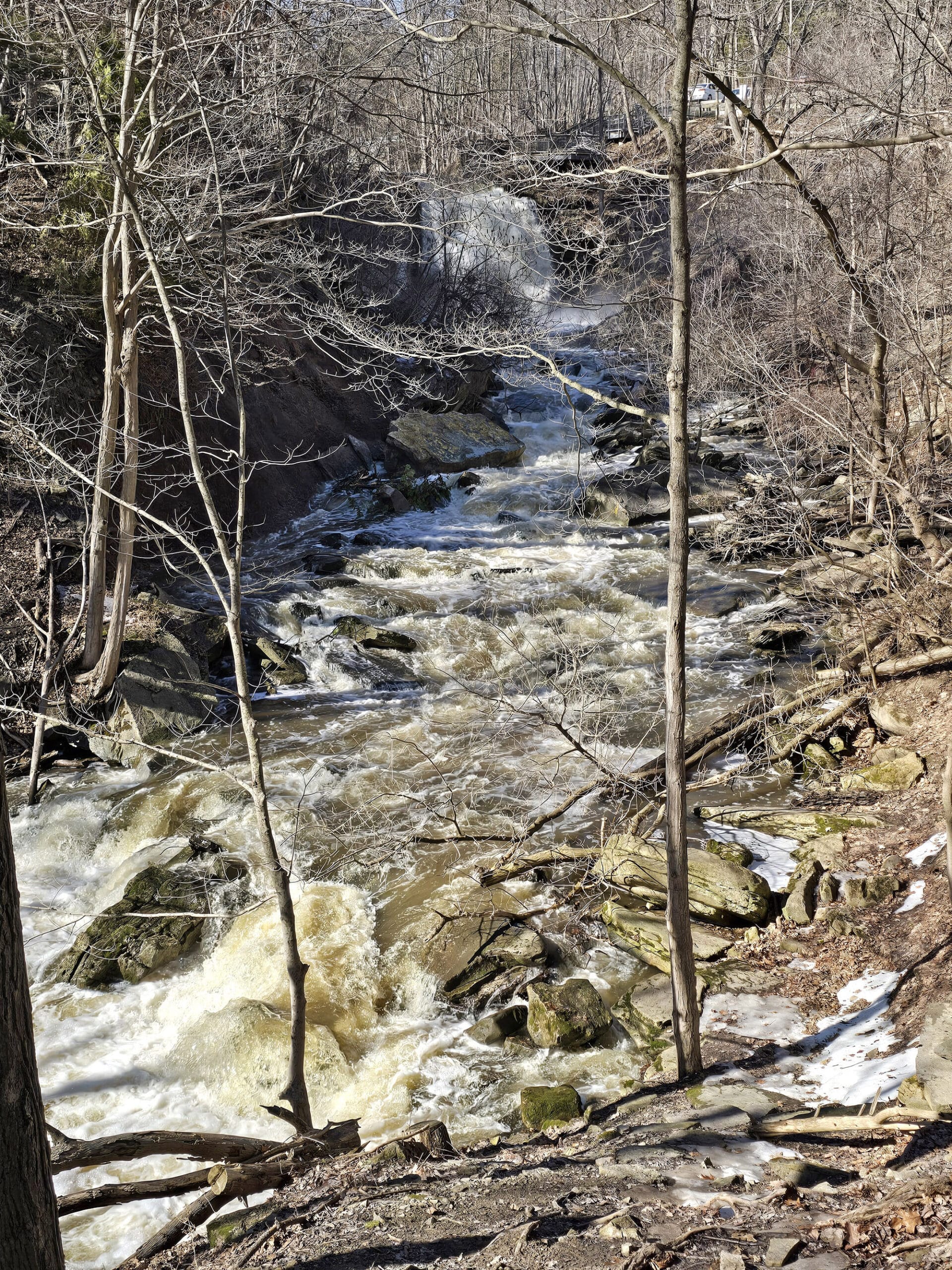 Smokey Hollow Falls Waterfall.