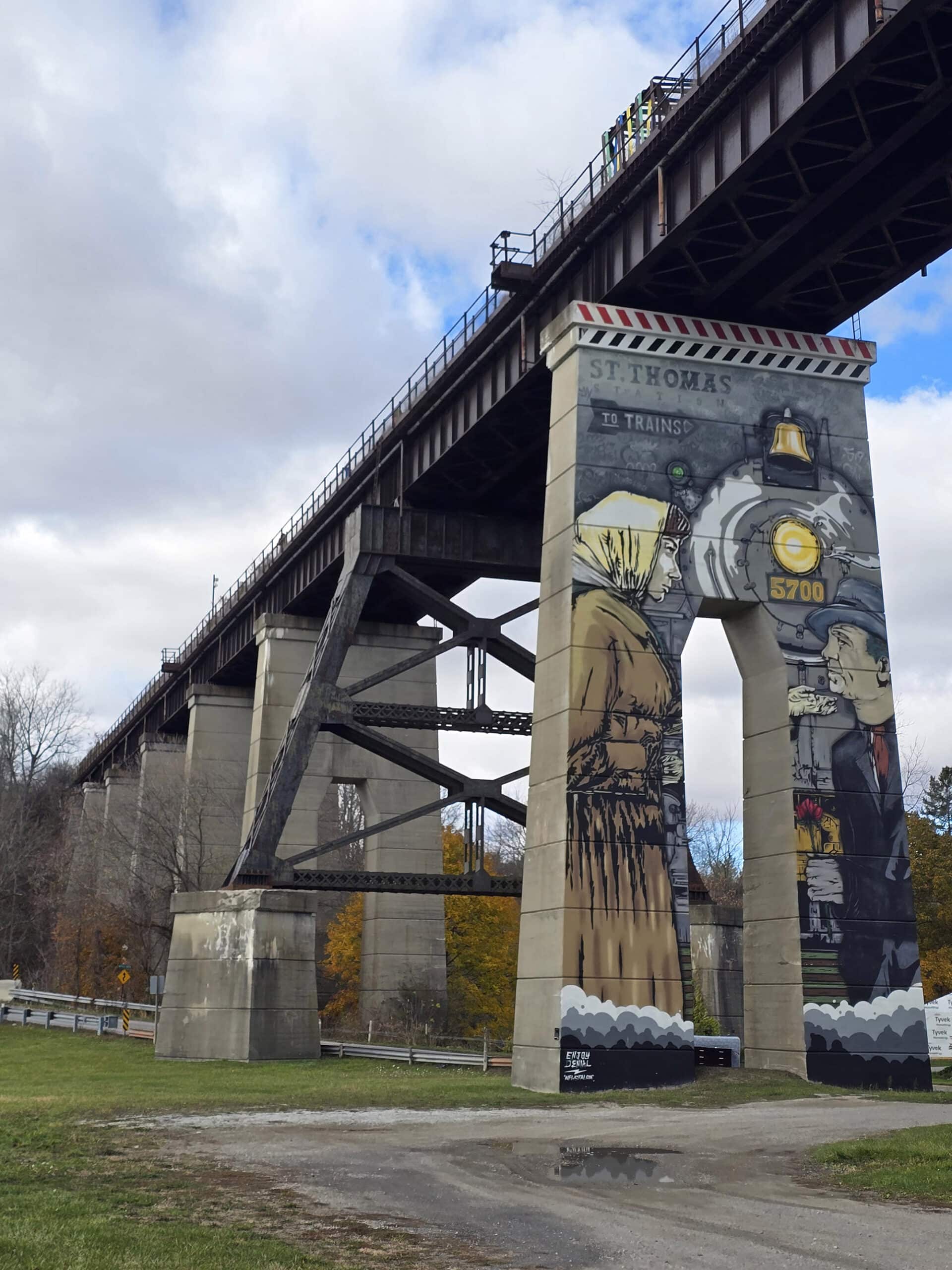 A view of the St Thomas elevated park from the road going under it.