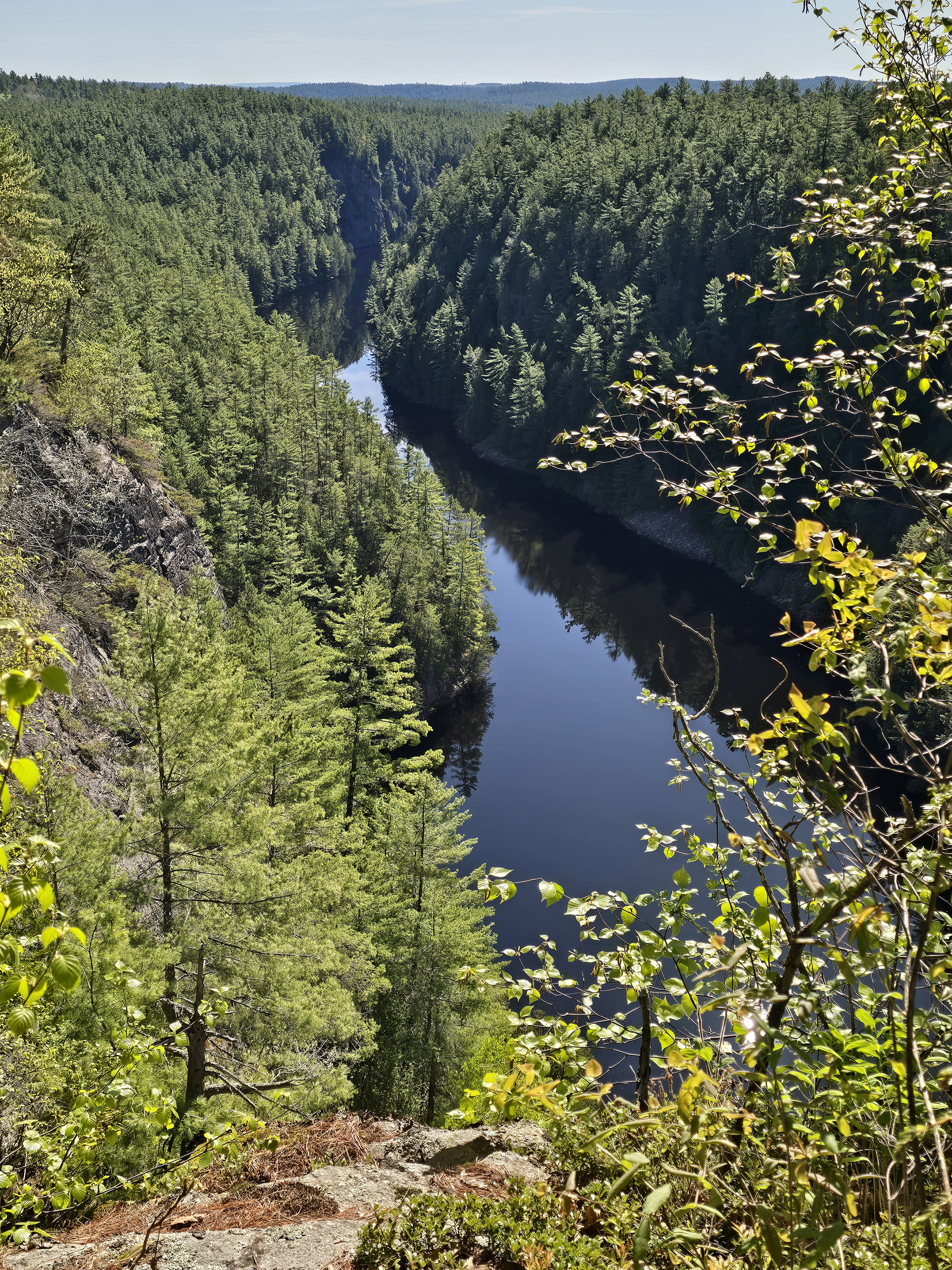 A view of Barron Canyon from above.