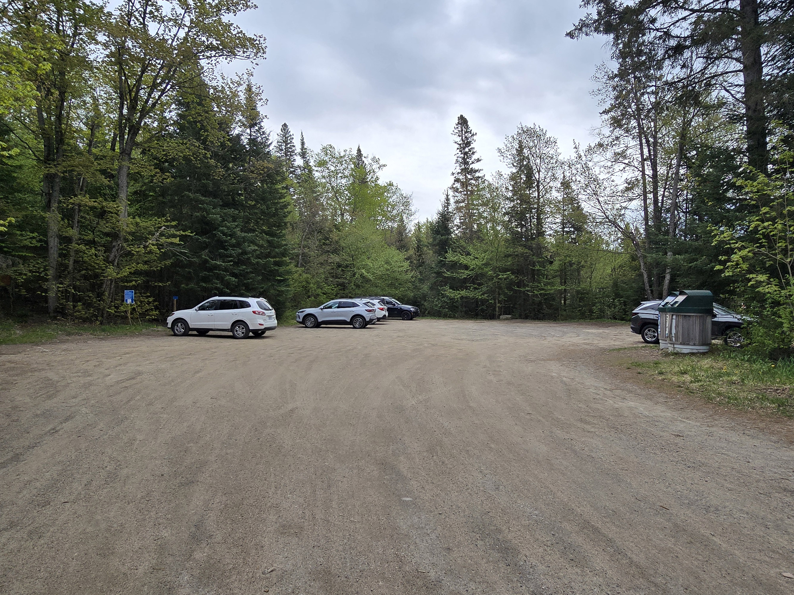 The parking lot for the Mizzy Lake Trail.