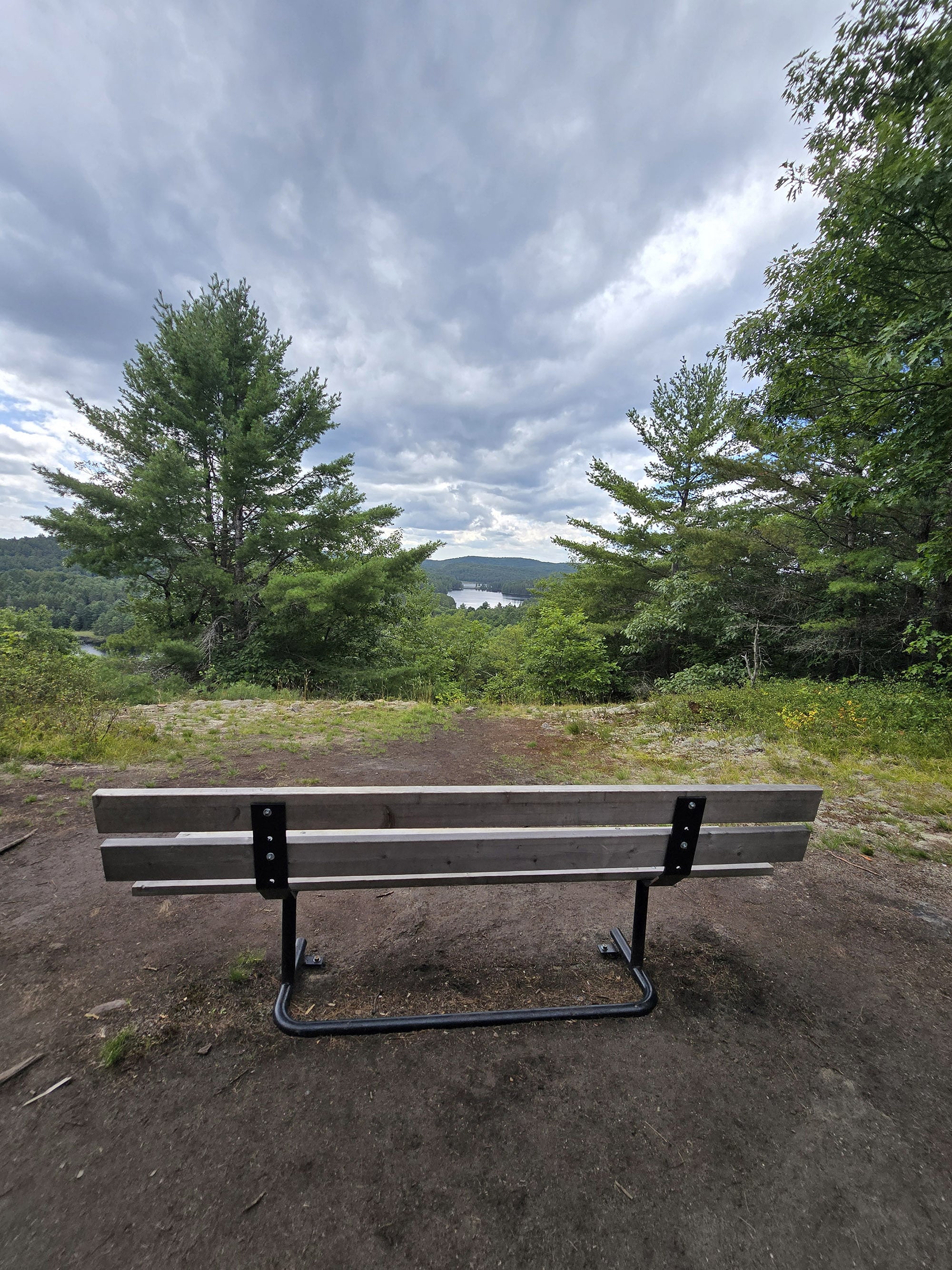 A scenic view along the Fork Lake Trail in Algonquin Provincial Park.