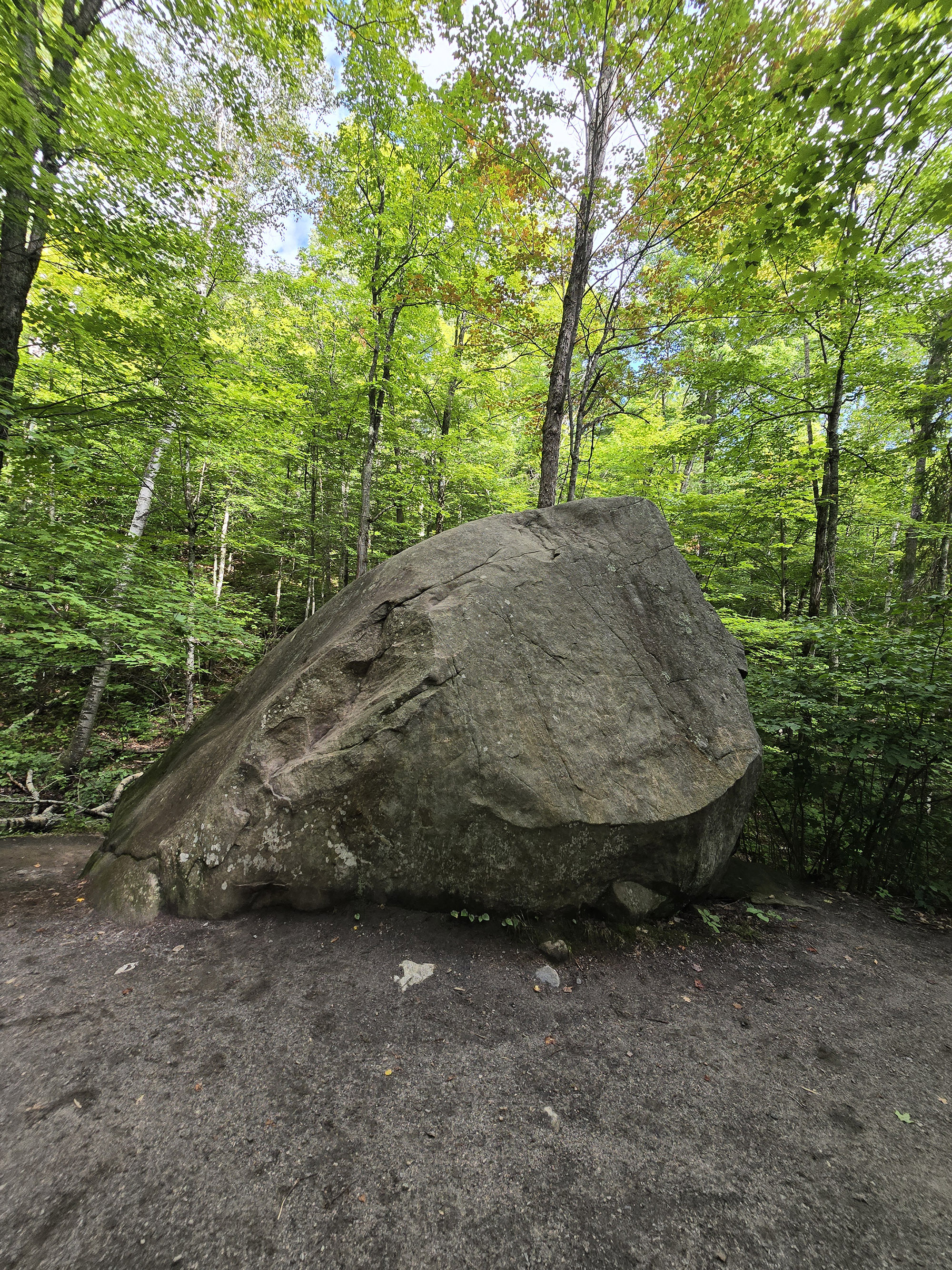 A scenic view along the Lookout Trail in Algonquin Provincial Park.